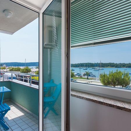Apartments Riva Medulin Exterior photo