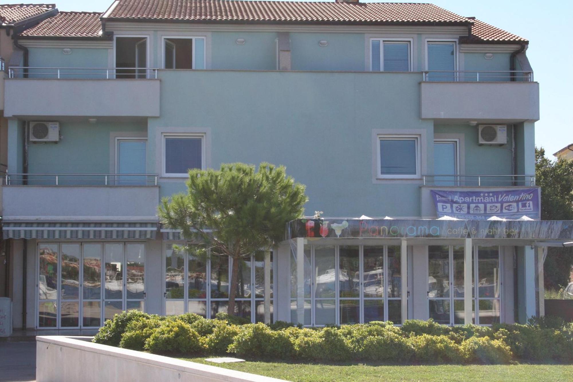 Apartments Riva Medulin Exterior photo